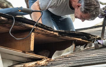 common causes of Sandygate fascia damage